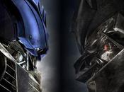 Transformers curieux robot