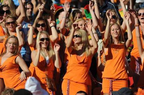 Coupe du Monde: l’affaire des mini-jupes hollandaises