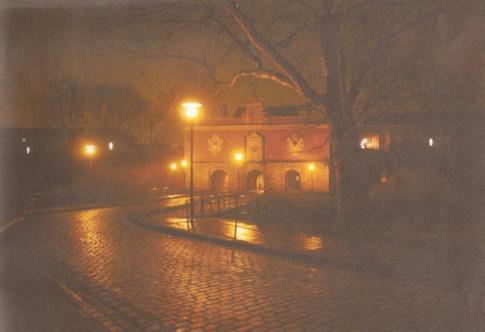 Soirée près de la Porte de Gand.