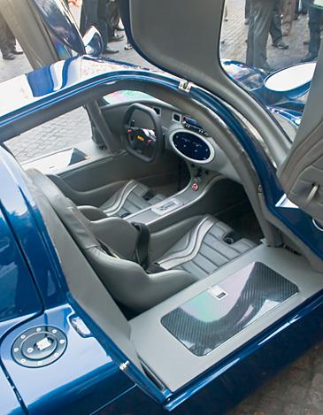 CanadianSkyScraper G Force, la voiture la plus rapide dans le monde.