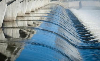 Signature d’une convention d’engagements pour l’hydroélectricité durable