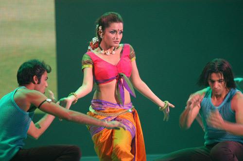 Bharati en concert au Palais des Congrès de Paris