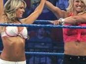 Kelly victorieuse Rosa Mendes