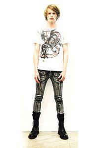 La collection homme printemps été 2011 Balmain 00140m