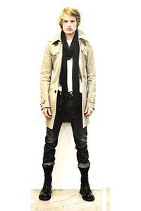 La collection homme printemps été 2011 Balmain 00200m-1