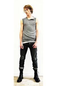 La collection homme printemps été 2011 Balmain 00070m