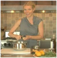 Gwyneth Paltrow dans sa cuisine !
