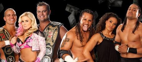 Hart dynasty Vs Uso : Championnat par équipe unifié de la WWE de la WWE à Money In The Bank
