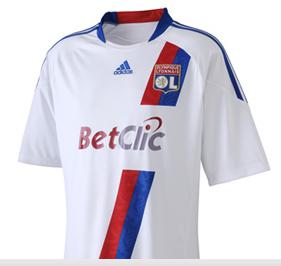Ligue 1 : Nouveau maillot de Lyon 2010 Adidas