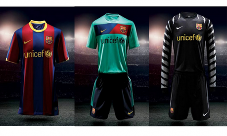 fc barcelona camiseta maillot 2011 1 550x330 Barça : maillots saison 2010 2011 du FC Barcelone