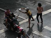 Songkran, fête tombe toujours l'eau...