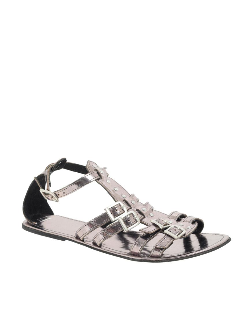 sélection: les sandales de l'été