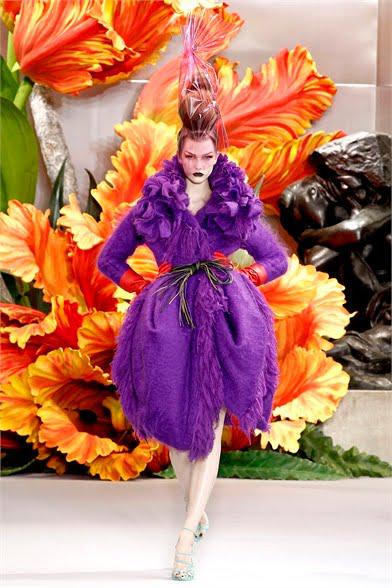 ♠ Défilé Haute Couture à Paris : Dior, j'adore, le pays des femmes tulipes ♠