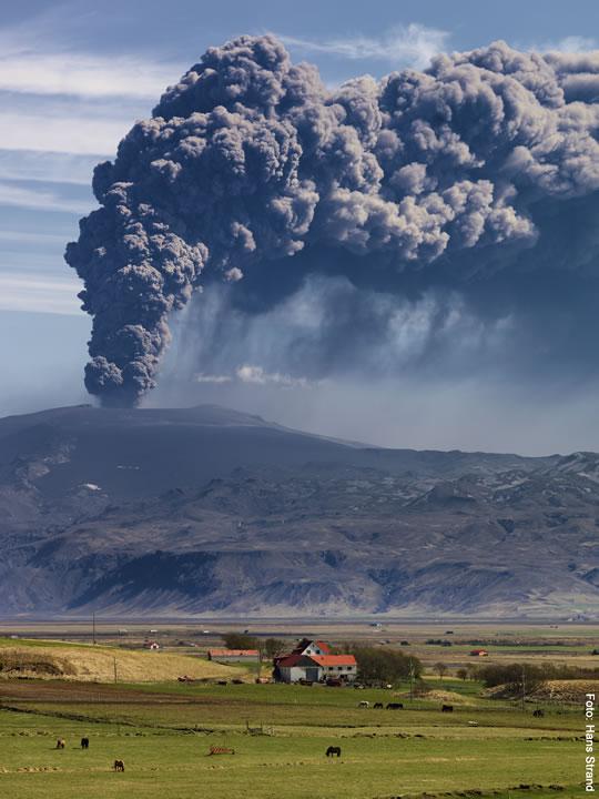 Hasselblad dévoile des photos explosives du Eyjafjallajökull