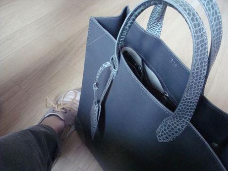 Un sac, des lunettes, un foulard, le B75 Project! DSC06111