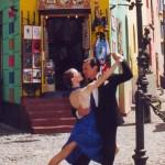 Les nuits d’été argentines à Paris  jusqu’au 8 aôut : des cours de danse,concerts, bals , films….