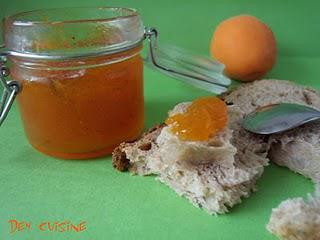 Confiture d'abricots à la vanille