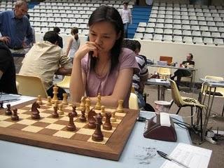 Echecs à Paris : Zhu Chen © Chess & Strategy 