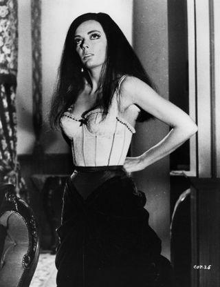 Barbara Steele - Les amants d'outre tombe - pic
