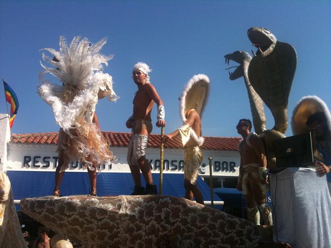 DIAPORAMAS : les Pride 2010 en images : Strasbourg, Marseille, Sitges, Paris, Lille...