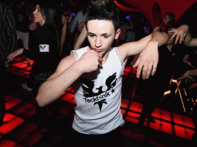 Mégamix de mon frère et un cadeau d'un copain