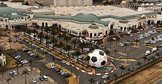 plus gros ballon de football