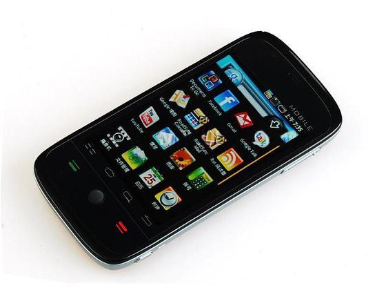 Google android F910: En fin un GSM chinois qui supporte réelement les SIM 3G !!!