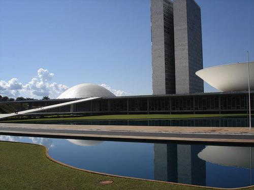 Le gouvernement brésilien s’attaque aux DRM
