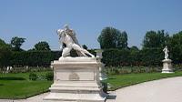 Flânerie royale au jardin des Tuileries
