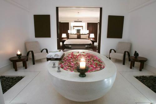 hotel-de-la-paix-cambodge