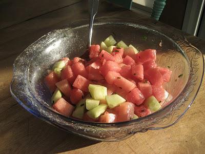 Salade de concombre et de melon d'eau