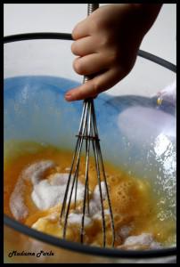 Comment occuper son enfant? En faisant un gateau!