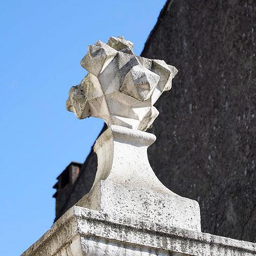 Polyèdres de pierre à Barcelonne-du-Gers (32)