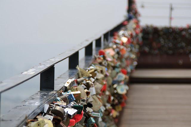 Give me your heart I will give you a padlock