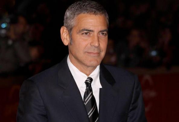 [Zoom] George Clooney au Musée Grévin