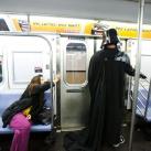 thumbs star wars dans le metro de new york 016 Star Wars dans le metro de New York (38 photos)