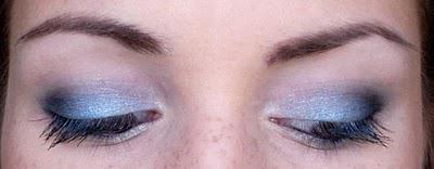 Maquillage bleu express