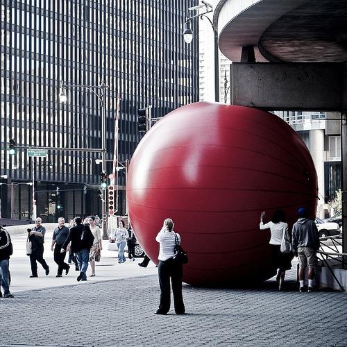 Red Ball Project par Dunny