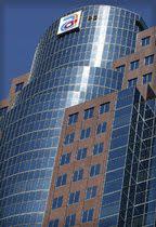 Un nouveau logo? Encore faut-il l'utiliser!