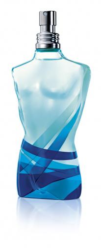 Le Mâle se déshabille pour l’été