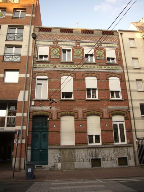 Jules Batigny bâtit au 15 rue de la Digue. Paperblog