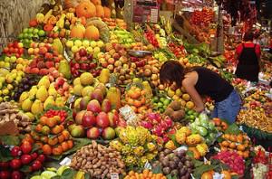 350px-Fruit_Stall_in_Barcelona_Market