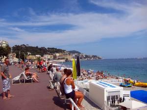 Découvrez nos meilleures auberges de jeunesse à Nice et Marseille