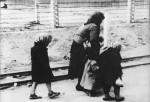 Enfants à Auschwitz-Birkenau 4.jpg