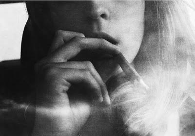 Margaret Durow, artiste née en 1989, fait exactement le g...