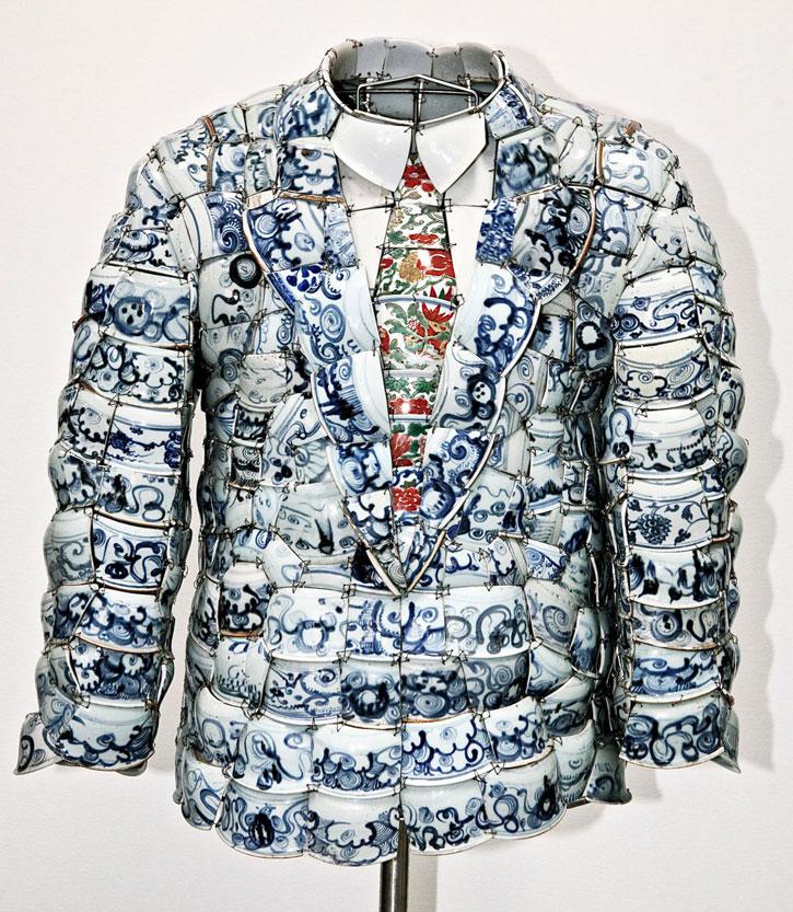 Les vêtements en porcelaine de Li Xiaofeng