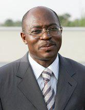 Offensive: Les avocats d’Olanguena Awono face aux journalistes