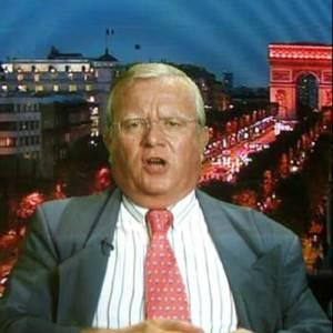 l’histoire de la poule qui a trouvé une clef à molettes… (sur CD-roms)