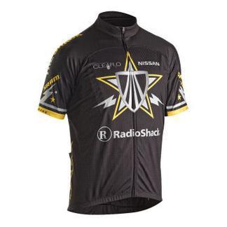 3 La Collection Livestrong en vente sur MisterSport.com !