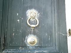 28 lion poignée porte dim (929 x 696).jpg